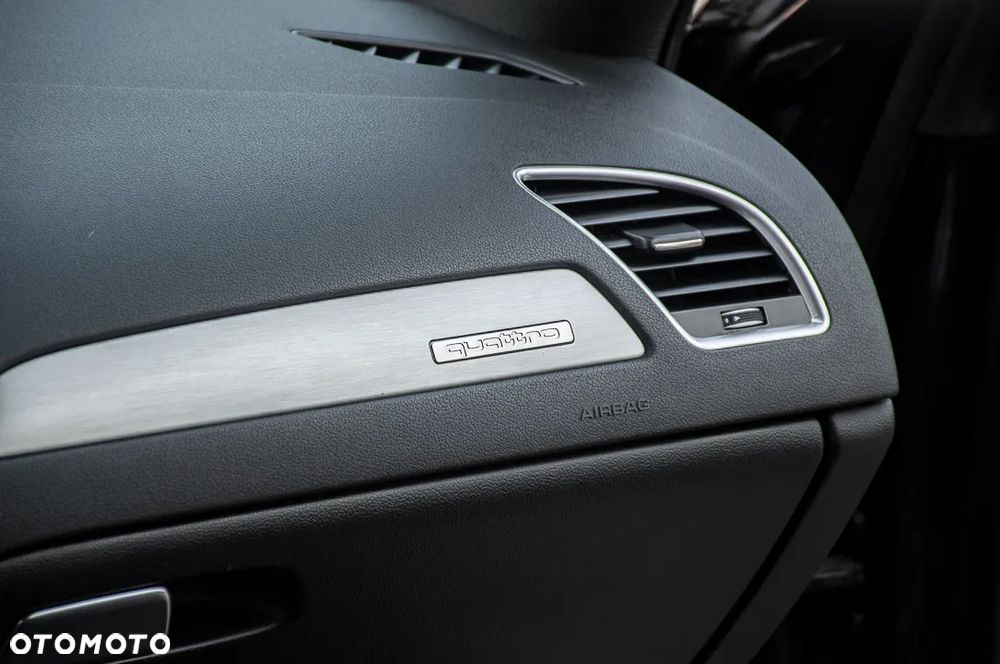 Audi A4 Avant 2.0 TDI DPF quattro S tronic S line Sportpaket - 30