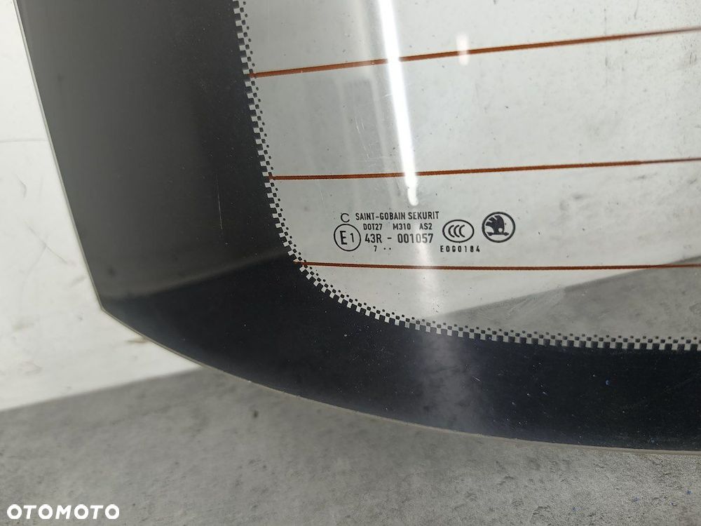 SZYBA KLAPY BAGAZNIKA SKODA FABIA II 5J6845049J SAINT-GOBAIN HATCHBACK - 8