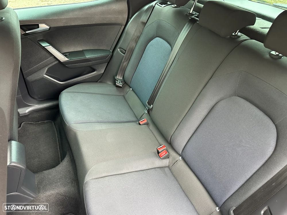 SEAT Arona 1.0 TSI FR - 19