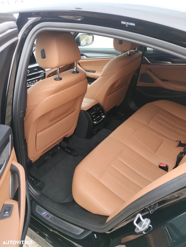 BMW Seria 5 520d xDrive Aut. M Sport Edition - 8