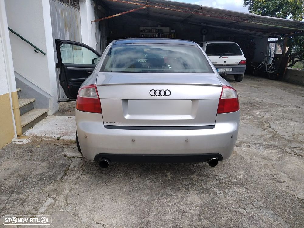 Audi A4 1.9 TDI m5 - 2