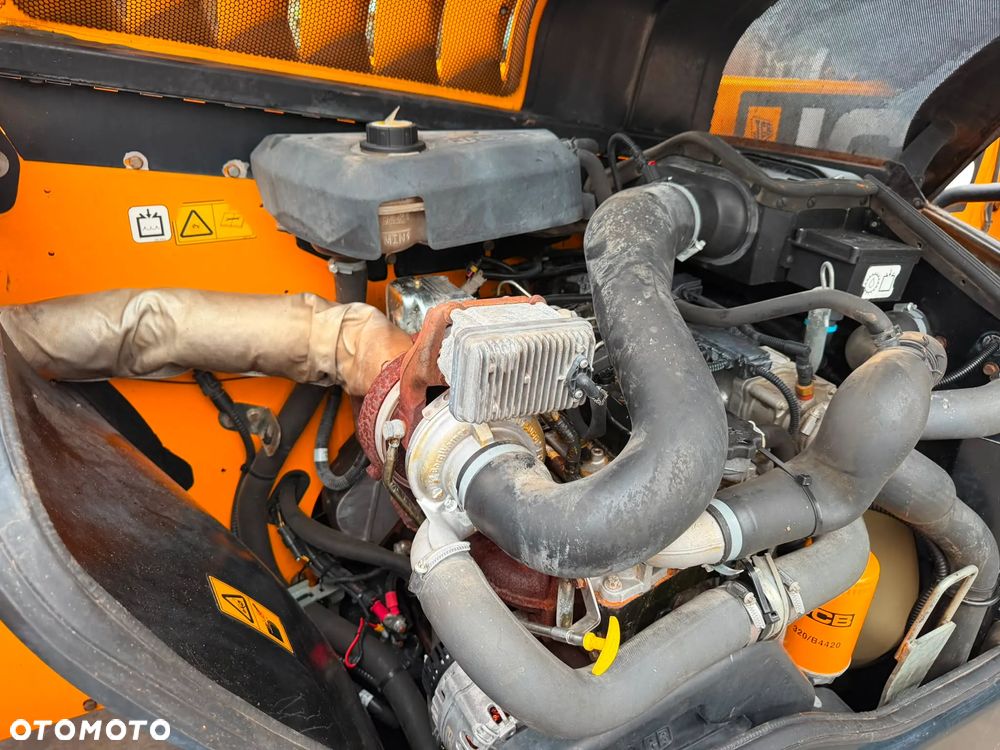 JCB 536-70 Agri Xtra - 29