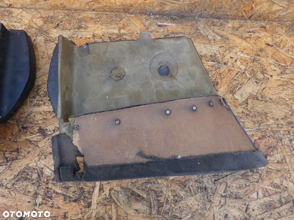 BMW E24  BOCZEK TYŁ LEWY PRAWY - 6