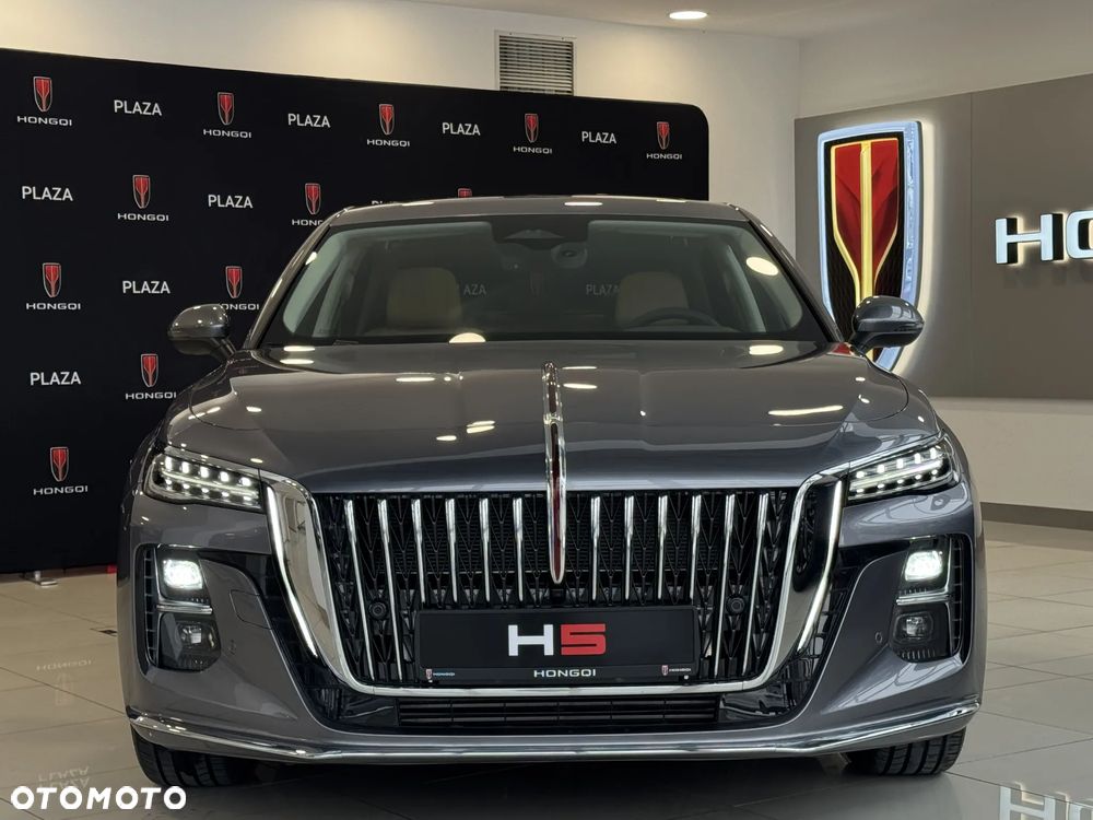Hongqi H5 2.0T Comfort - 2