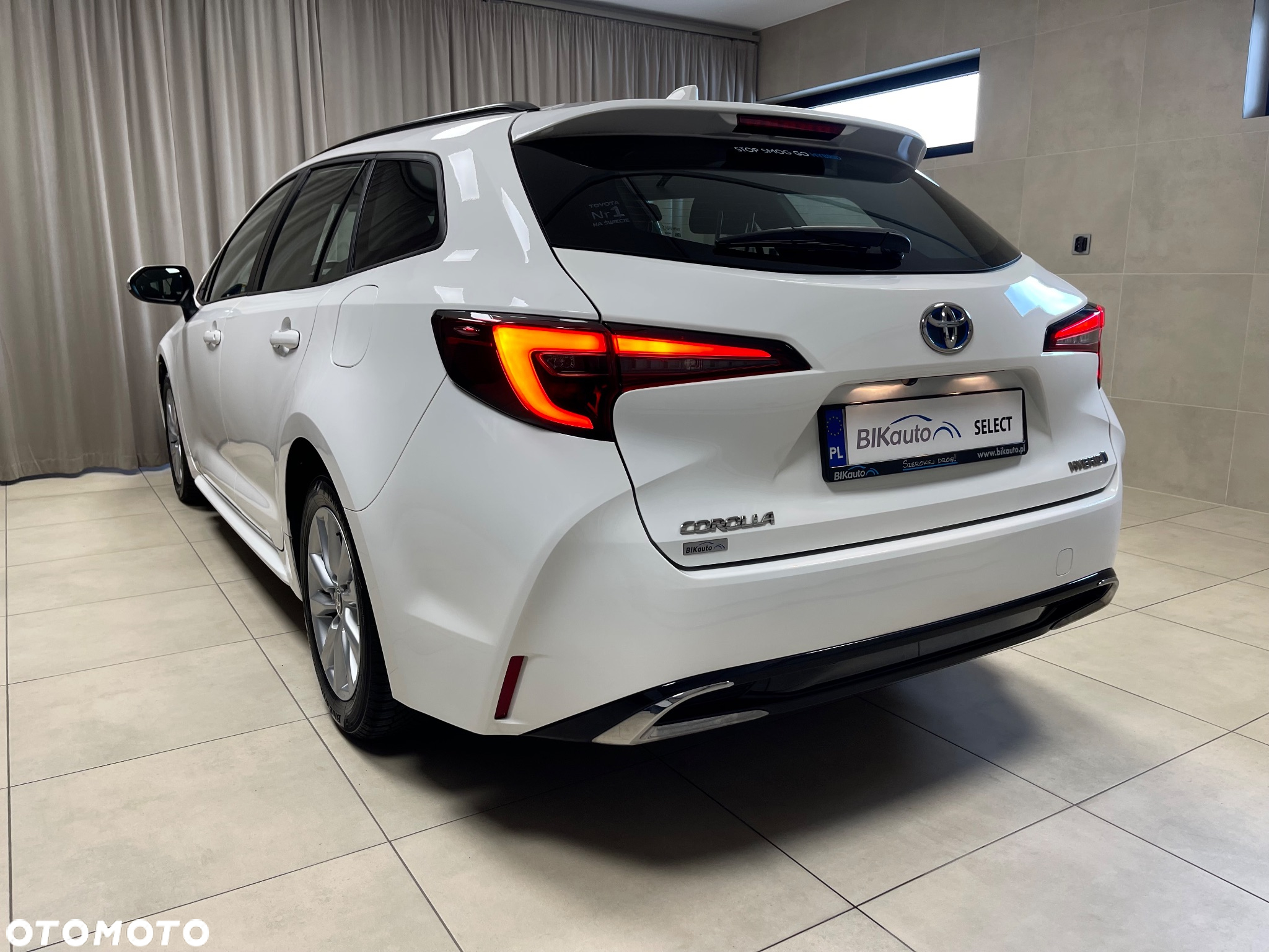 Toyota Corolla 1.8 Hybrid Comfort - 21