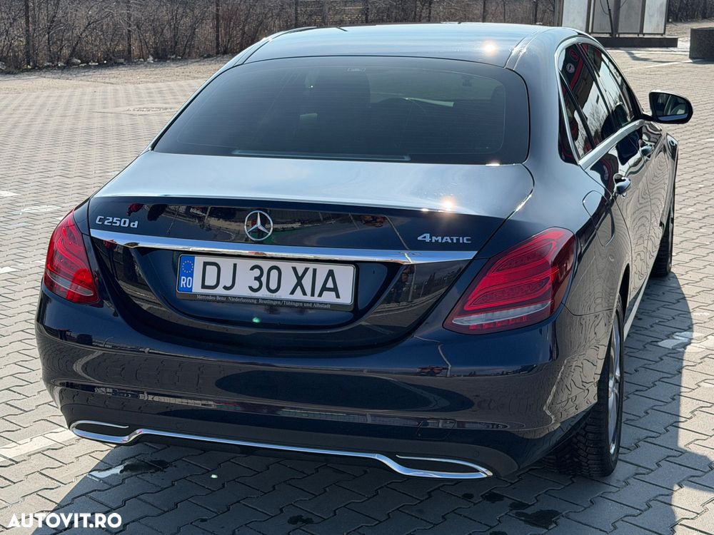 Mercedes-Benz C 250 d 4Matic 9G-TRONIC Exclusive - 2