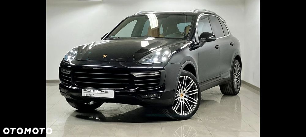 Porsche Cayenne - 1
