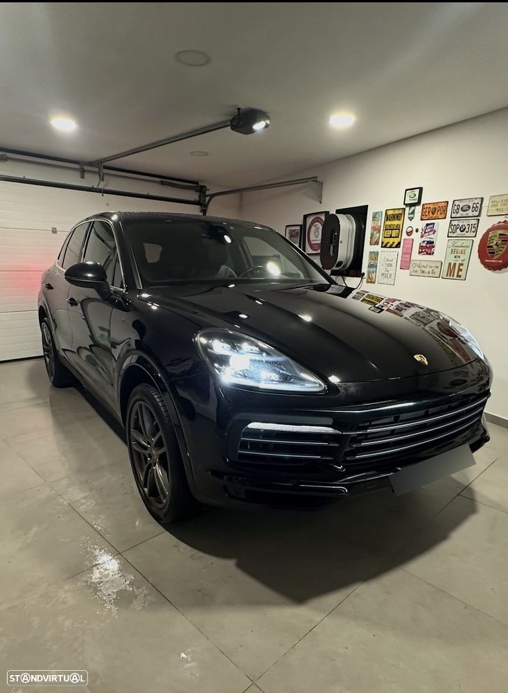 Porsche Cayenne E-Hybrid - 3