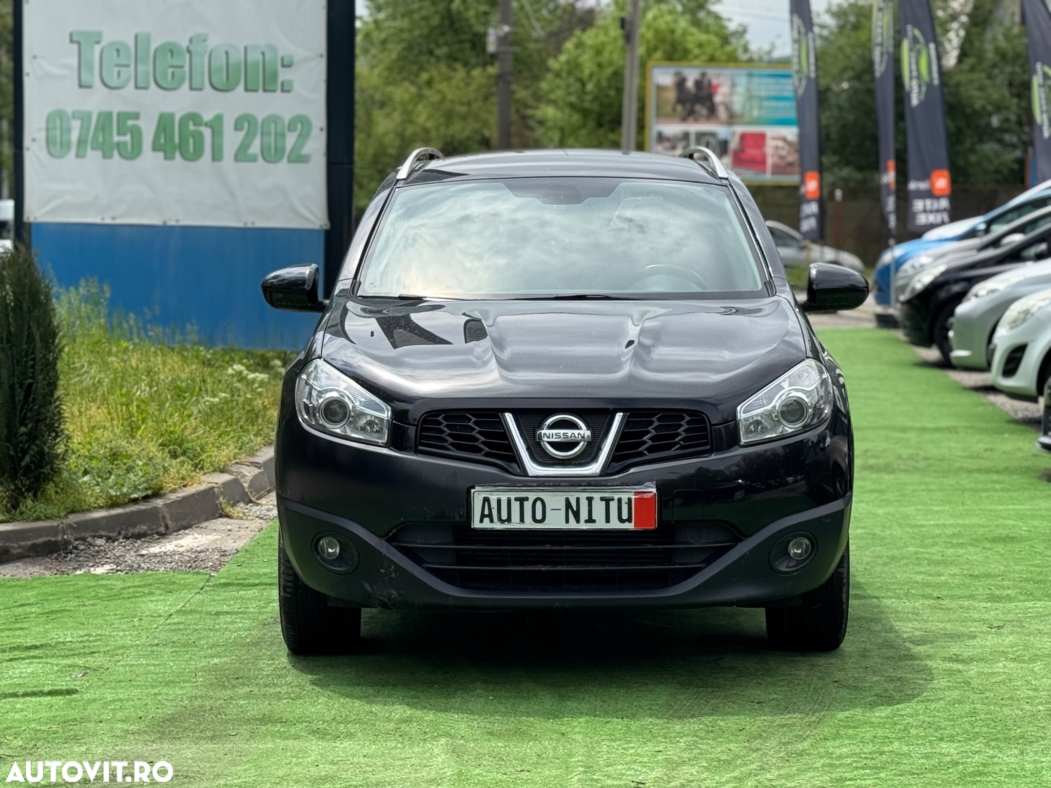 Nissan Qashqai+2 - 16