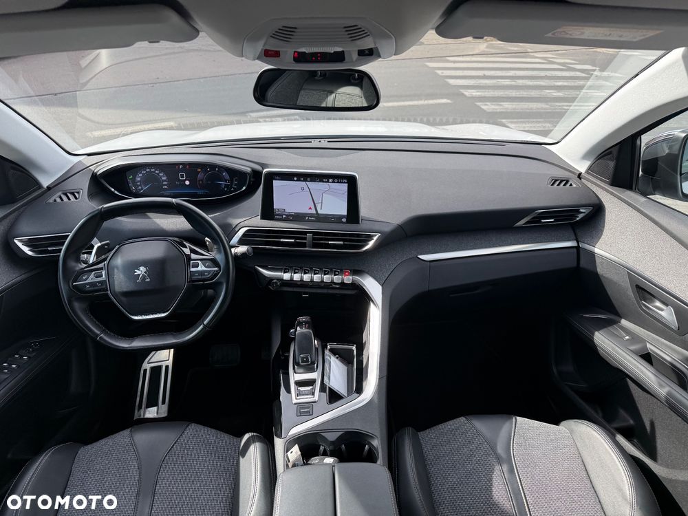 Peugeot 3008 1.5 BlueHDi Allure Pack S&S EAT8 - 9