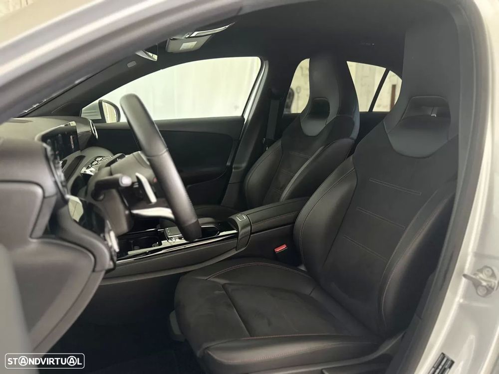 Mercedes-Benz A 200 AMG Line Aut. - 23