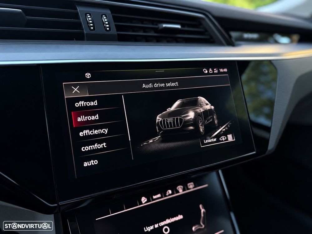 Audi e-tron Sportback 55 quattro S line - 18