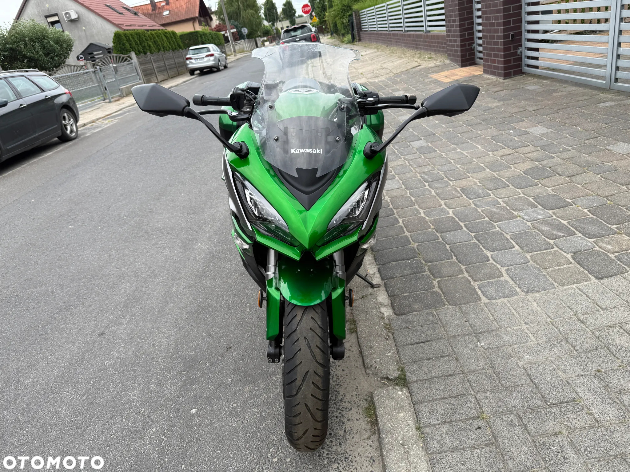 Kawasaki Ninja 1000 SX - 2