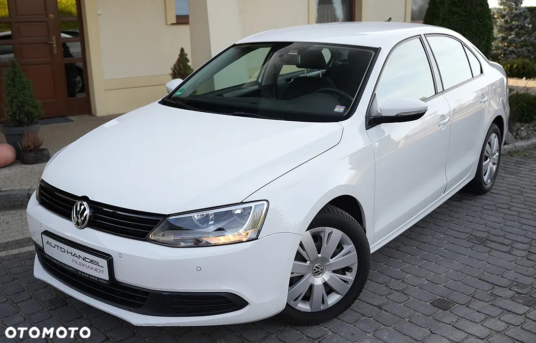 Volkswagen Jetta 1.2 TSI BlueMotion Technology Comfortline - 5