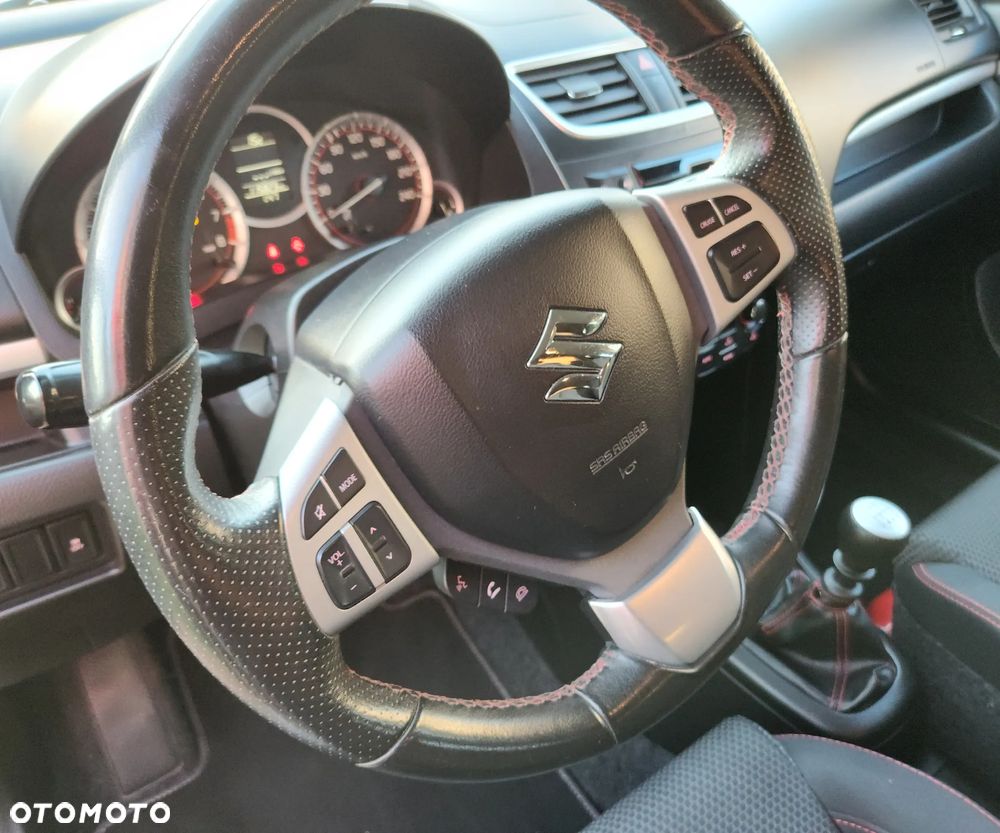 Suzuki Swift - 8