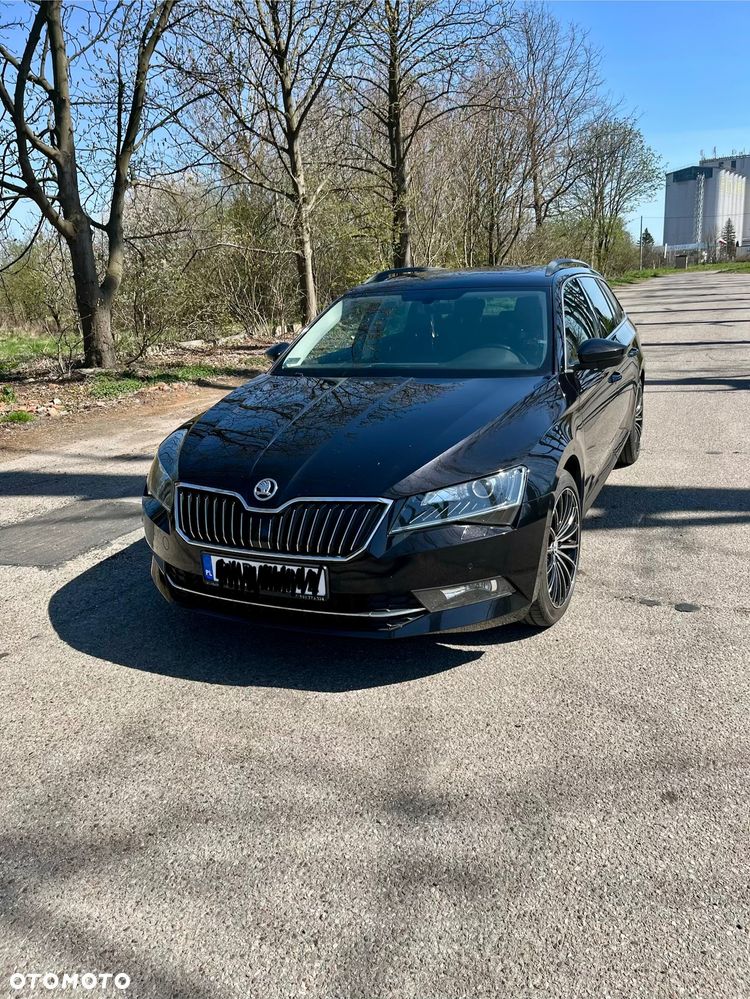 Skoda Superb 1.6 TDI Style DSG - 1