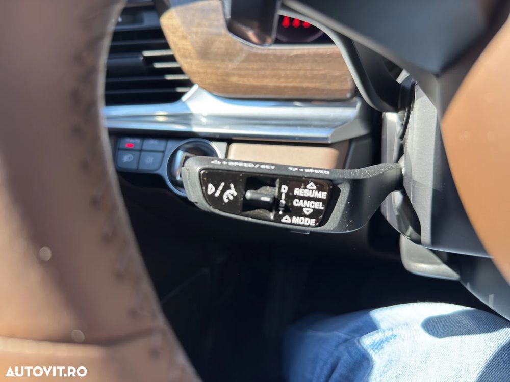 Porsche Panamera 4 Platinum Edition - 33