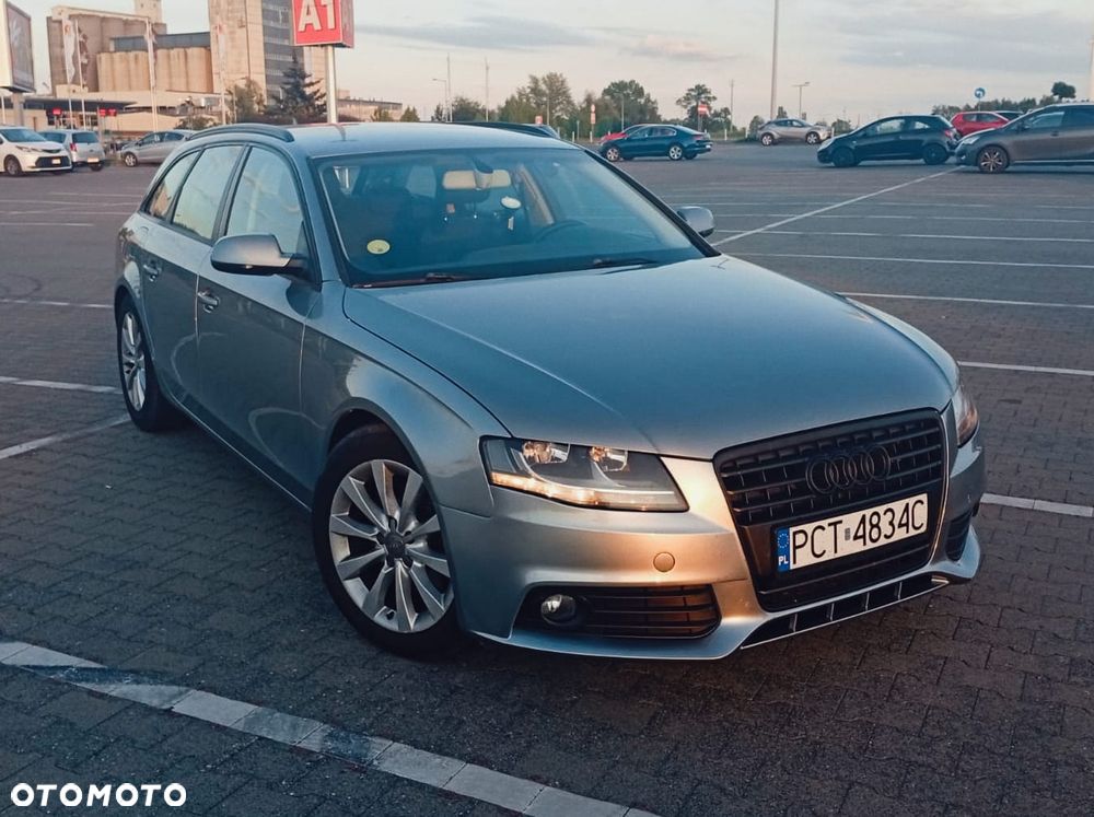 Audi A4 Avant 2.0 TDI DPF Ambiente - 10