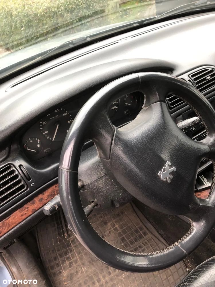 Peugeot 406 2.0 Premium - 8
