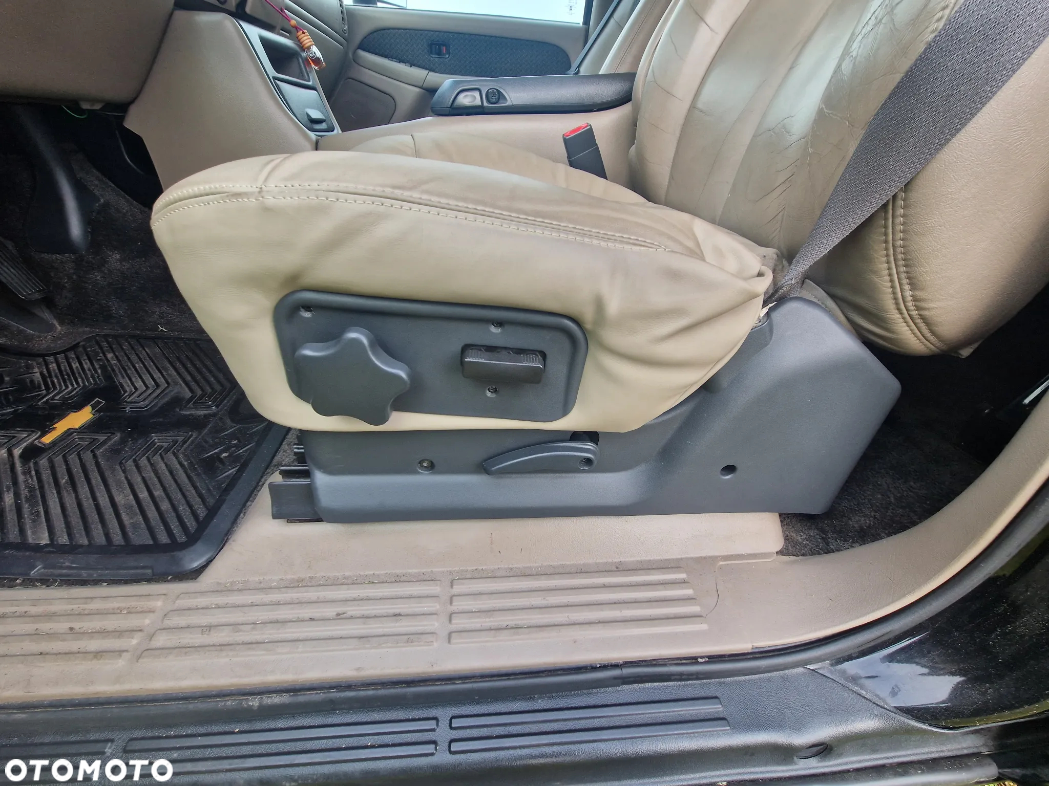 Chevrolet Avalanche - 15