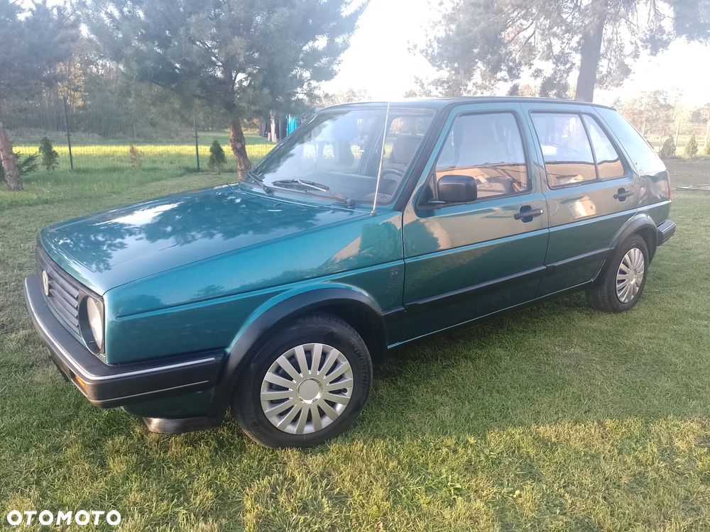 Volkswagen Golf 1.3 - 9