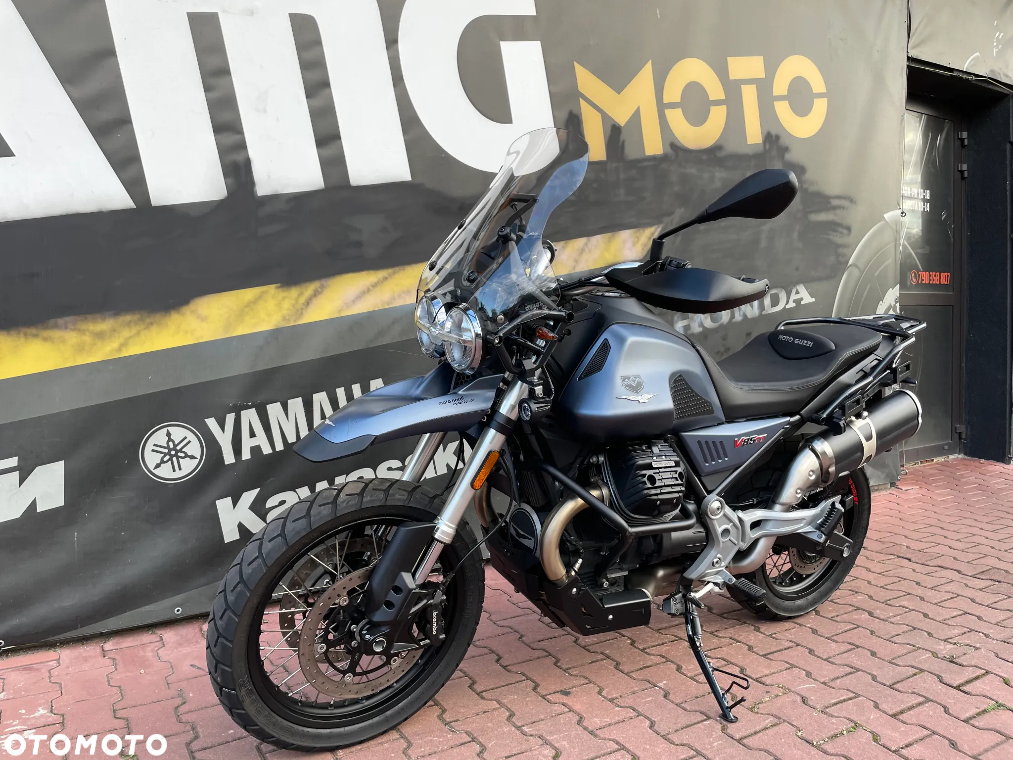 Moto Guzzi V85 - 6