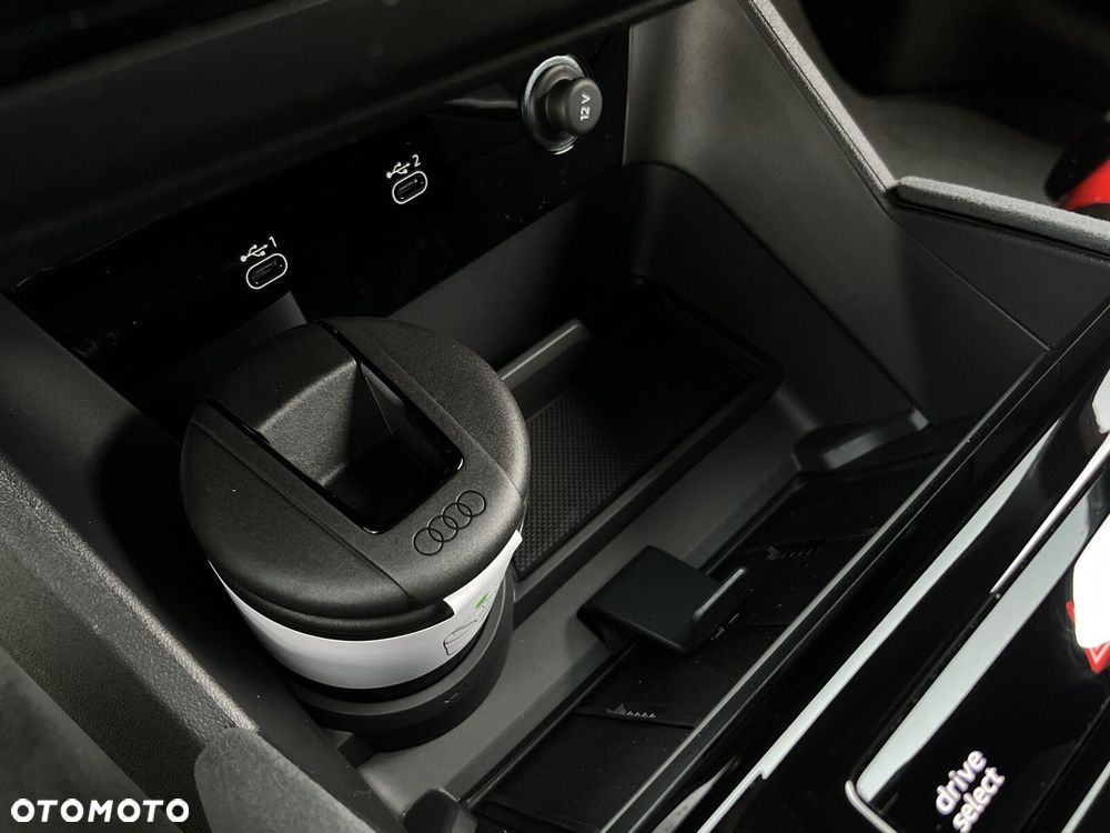 Audi A6 Sportback e-tron - 35