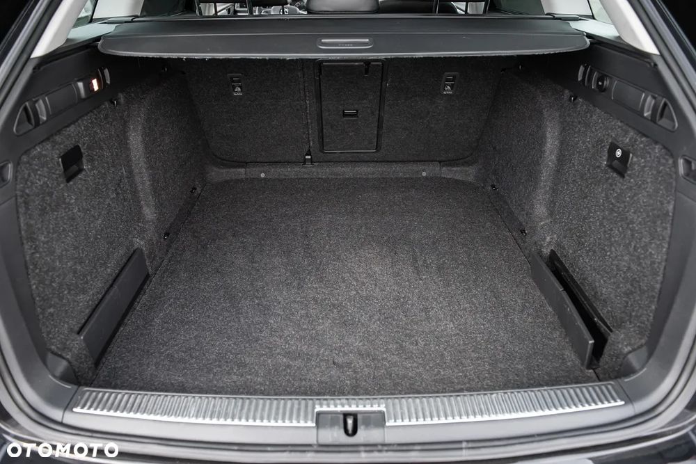 Skoda Superb 2.0 TDI 4x4 DSG Premium Edition - 32