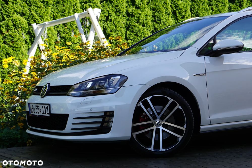 Volkswagen Golf VII 2.0 TDI BMT GTD DSG - 15