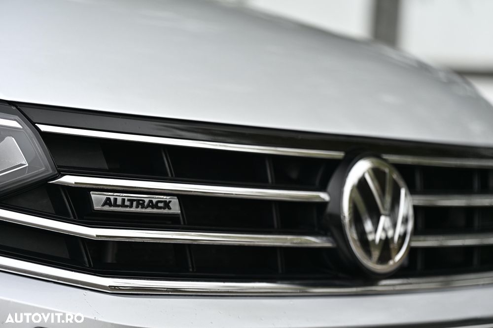 Volkswagen Passat - 30