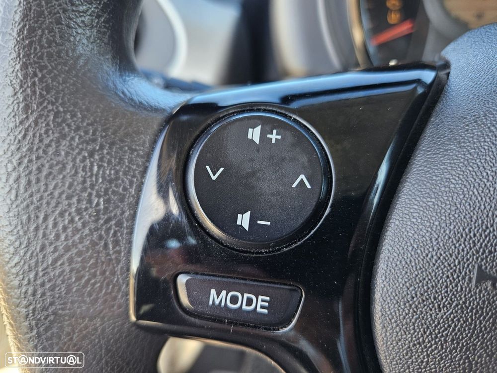 Peugeot 108 1.0 VTi Active - 33