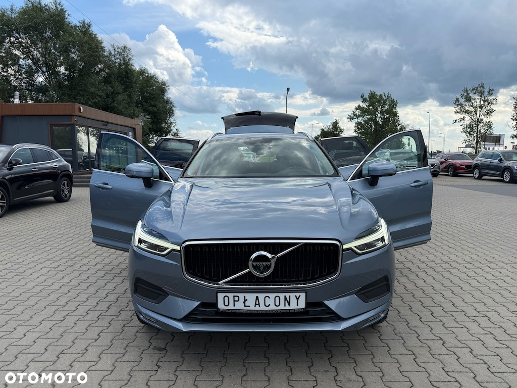 Volvo XC 60 D4 Momentum Pro - 11