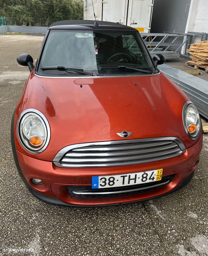 MINI Cabrio Cooper D - 2