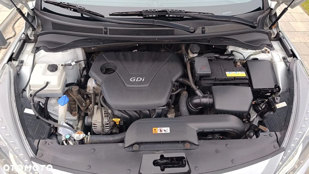 Hyundai i40 Kombi 1.6 Trend - 28