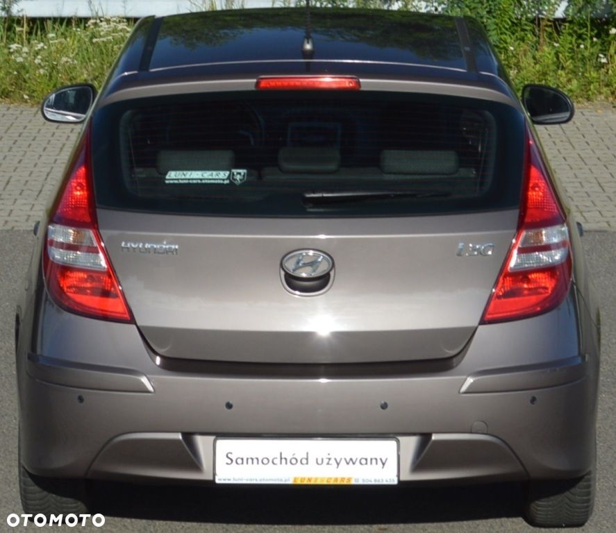Hyundai i30 1.4 Base - 21