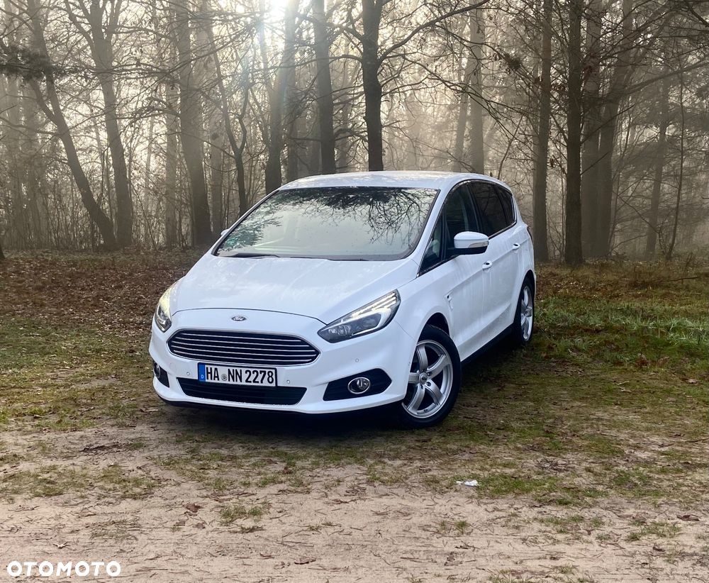 Ford S-Max 2.0 TDCi Titanium PowerShift - 4