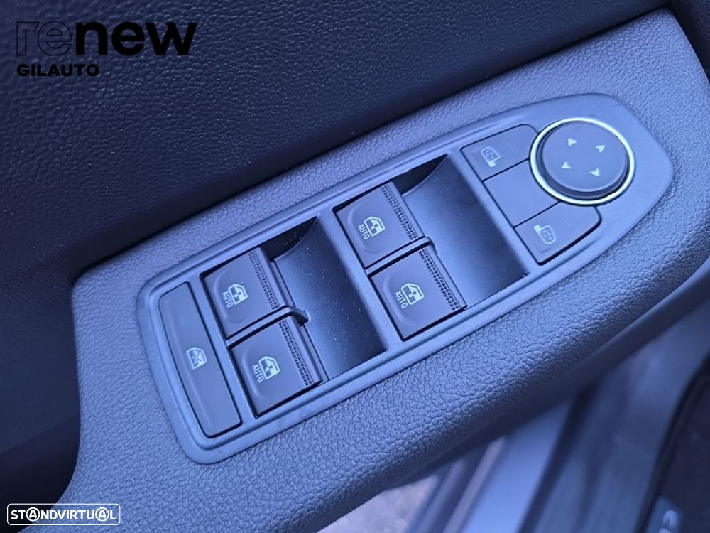 Renault Clio 1.0 TCe Evolution Bi-Fuel - 19