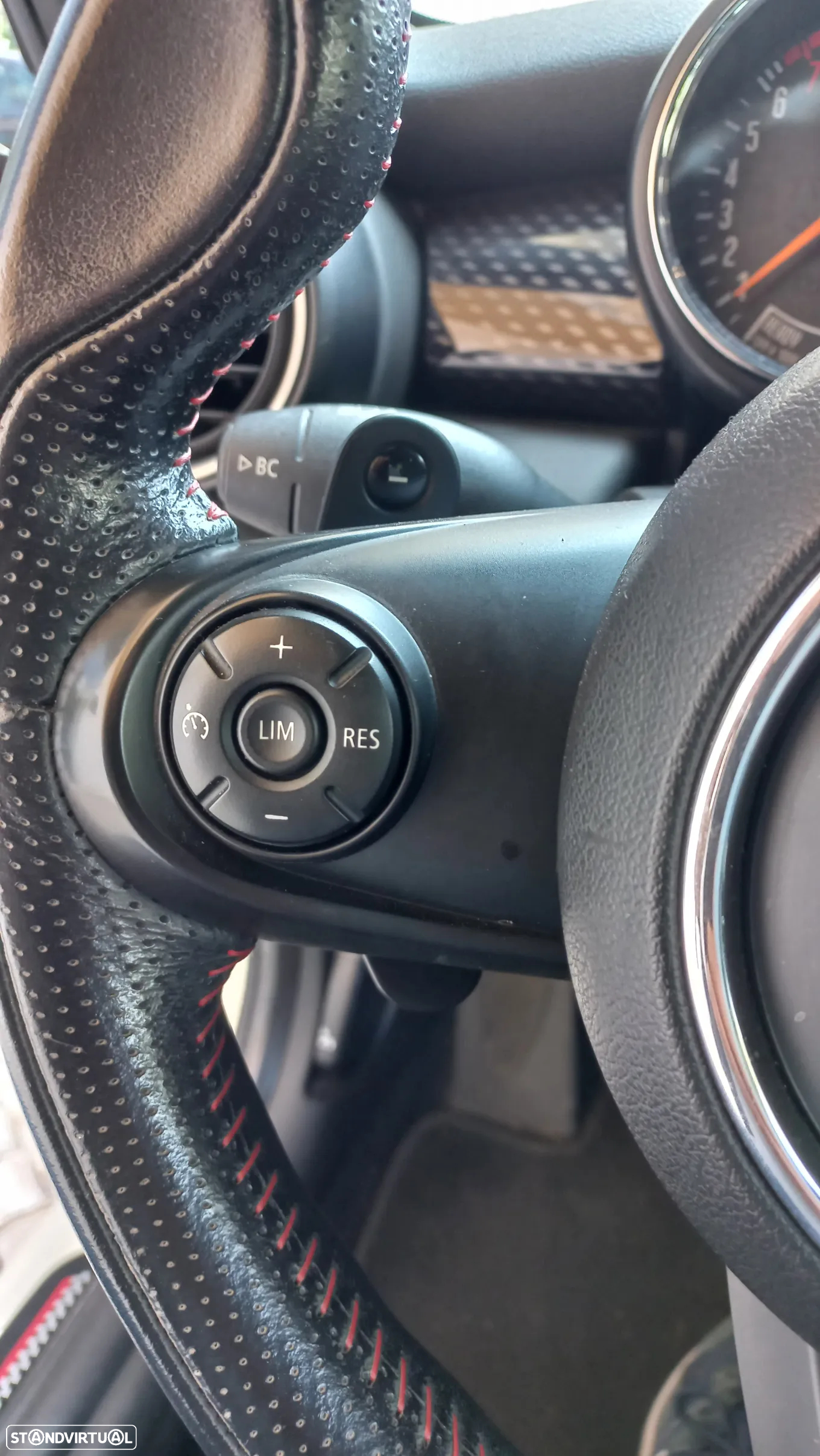 MINI 3 Portas Cooper S Sport Aut. - 12