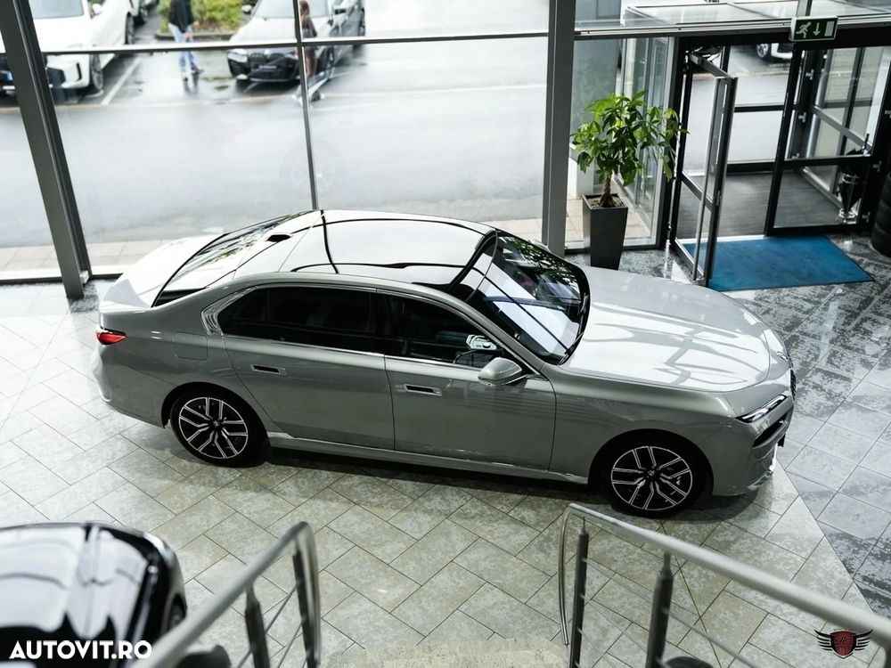 BMW Seria 7 740d xDrive - 12