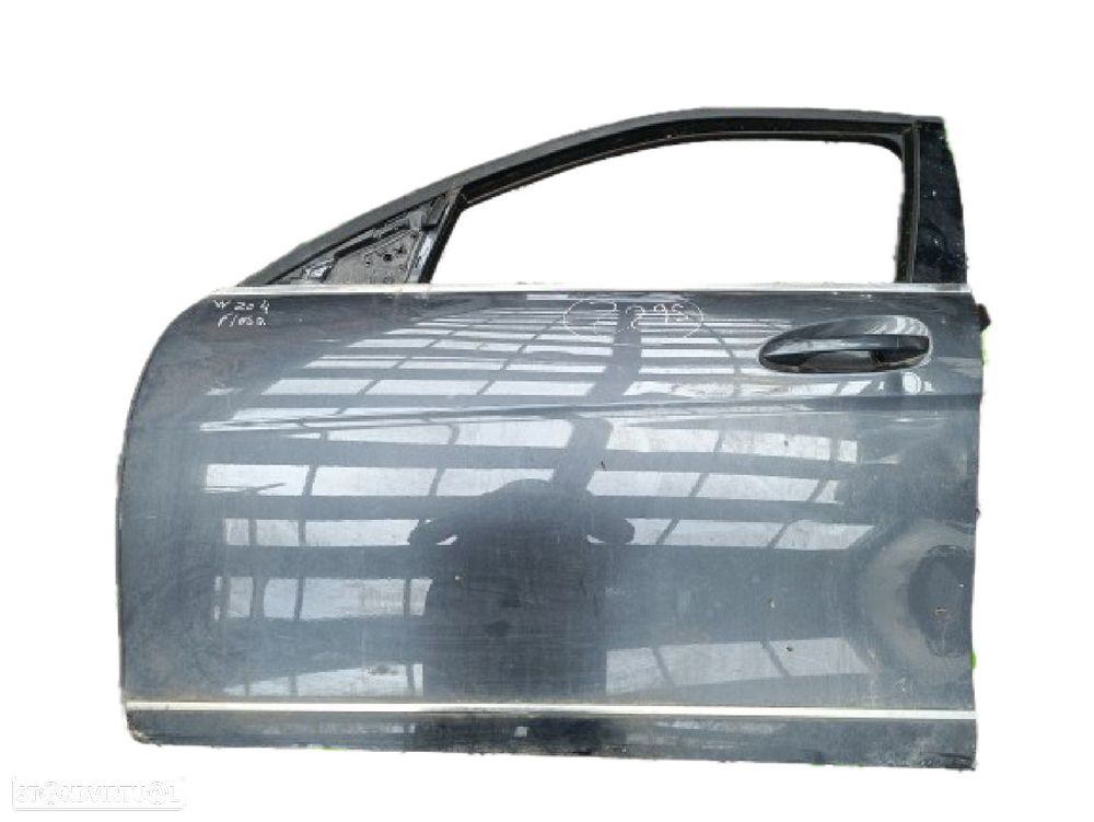 Porta Frente Esq Mercedes-Benz C-Class (W204) - 1