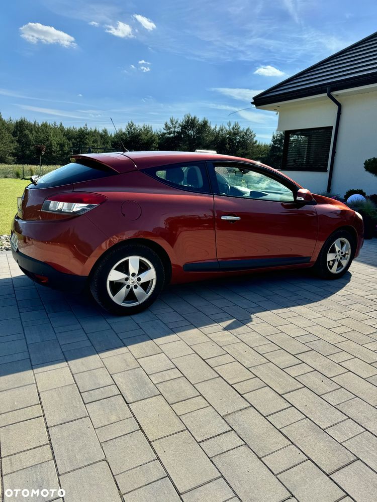 Renault Megane 1.6 16V Dynamique - 3