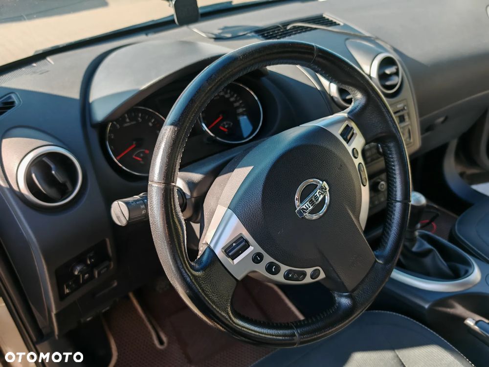 Nissan Qashqai+2 2.0 Tekna - 11