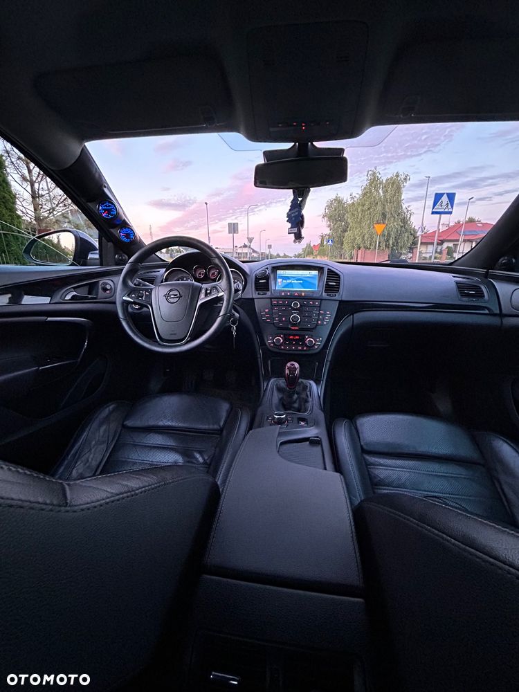 Opel Insignia 2.0 T Cosmo 4x4 - 5