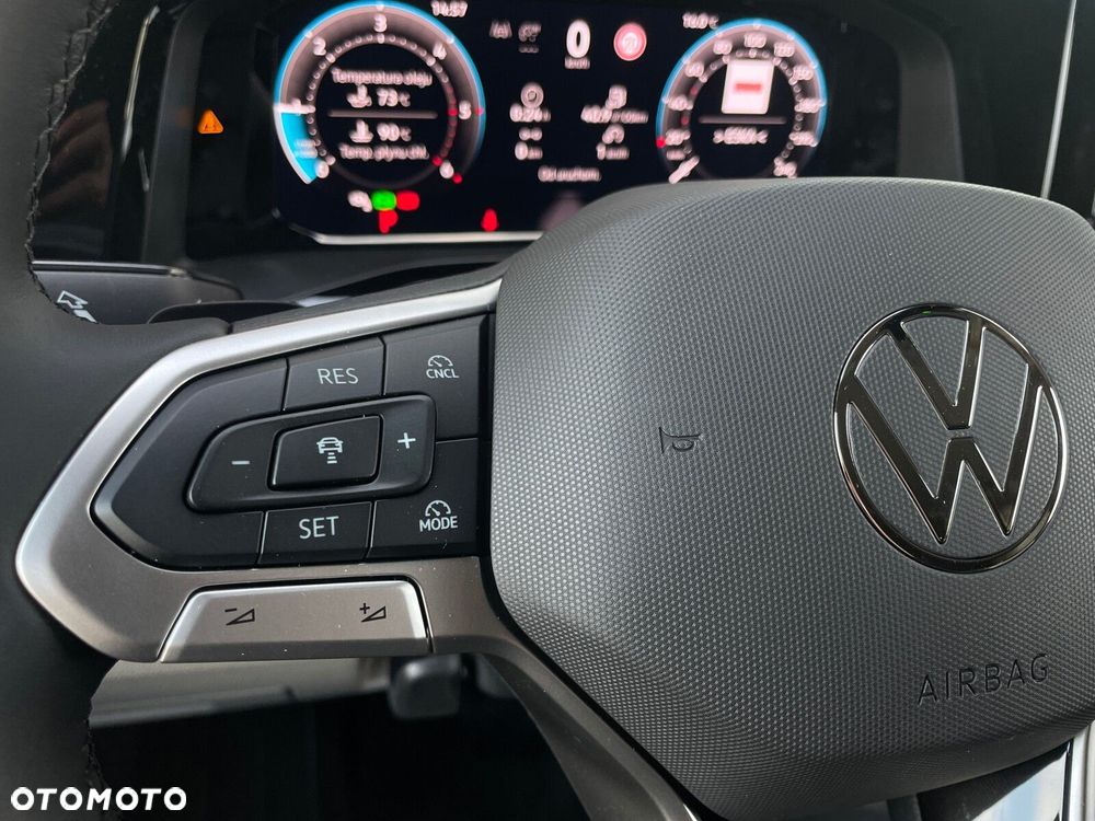 Volkswagen california Nowa California Coast silnik: 2,0 l TDI SCR 150 KM / skrzynia biegów: 7-biegowa DSG rozstaw osi: 3124 mm - 13