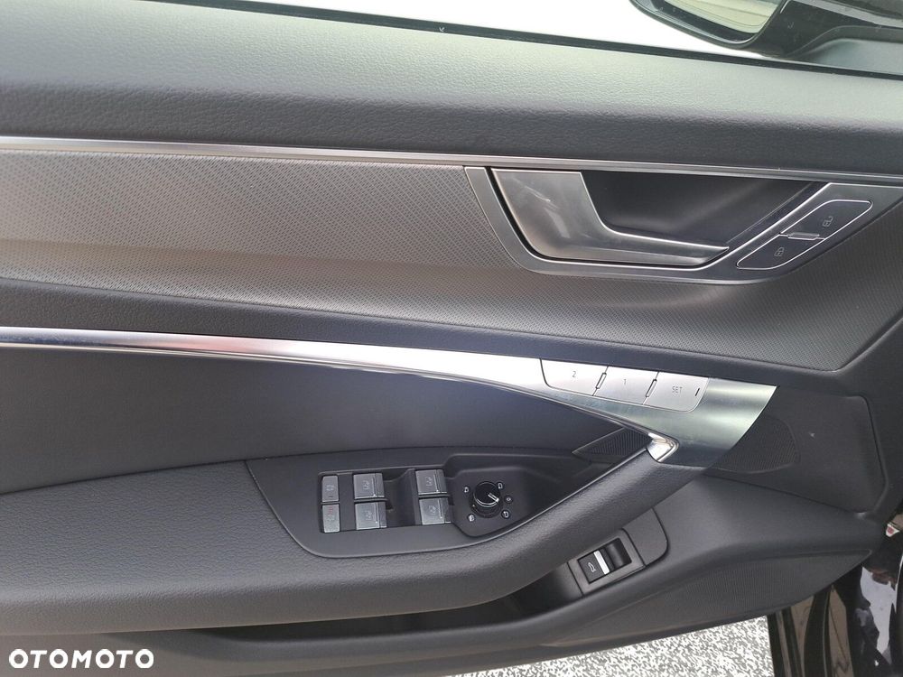 Audi A6 Avant 45 TFSI mHEV Quattro S tronic - 14