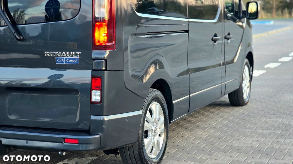 Renault Trafic - 16