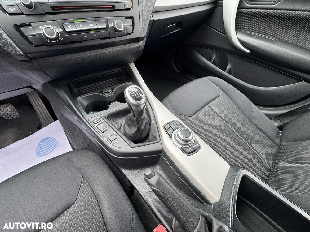 BMW Seria 1 118d - 28