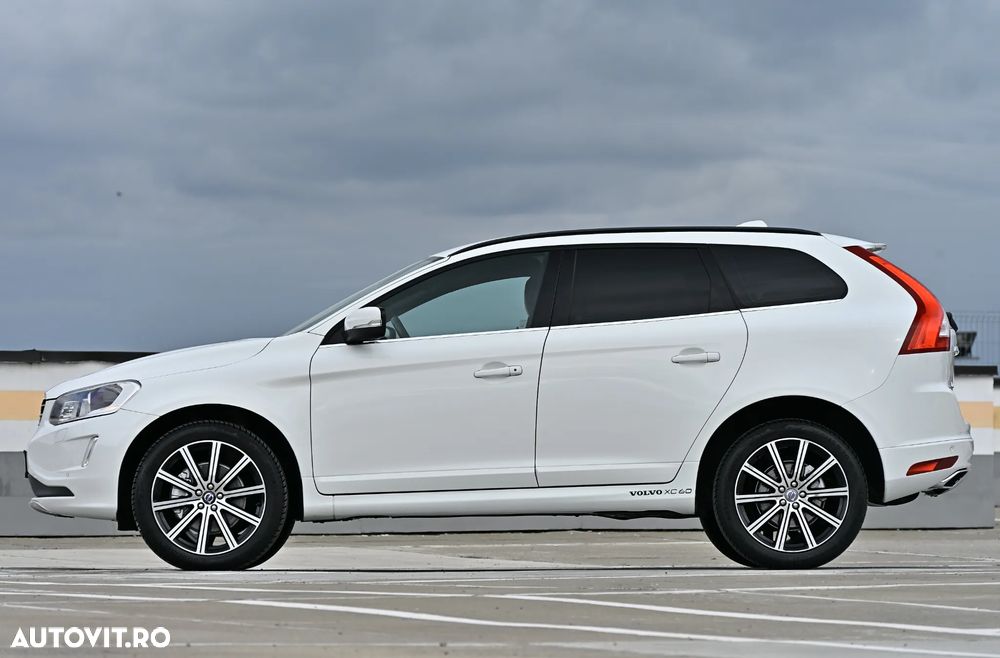 Volvo XC 60 D5 AWD Aut. Summum - 7