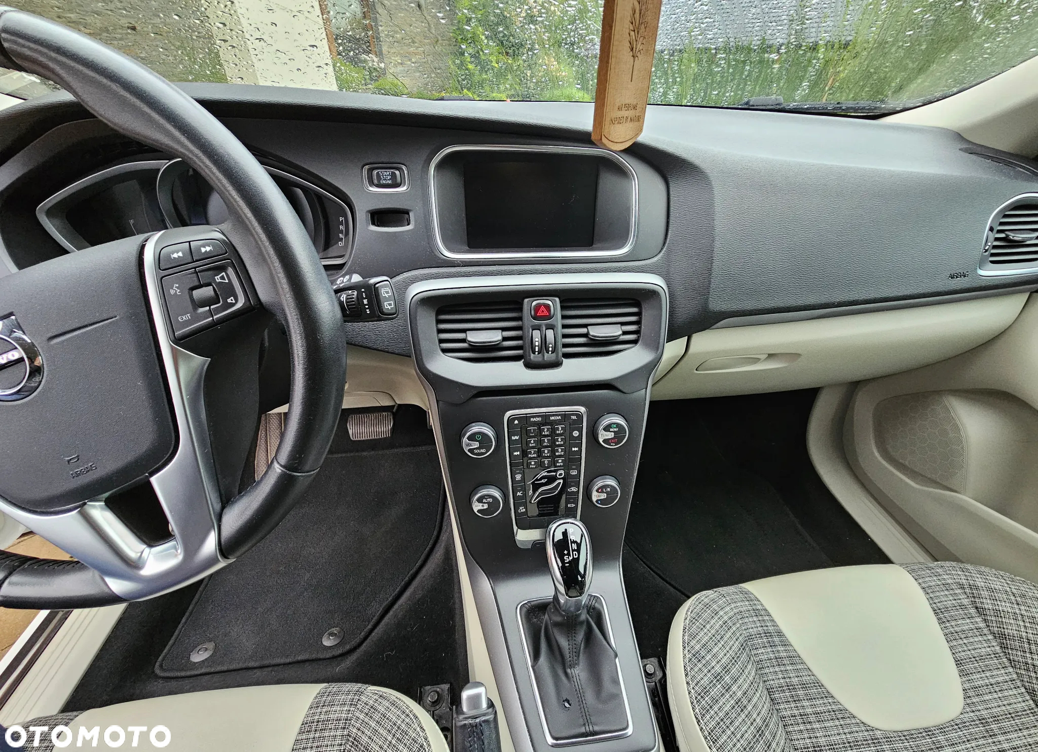 Volvo V40 - 5