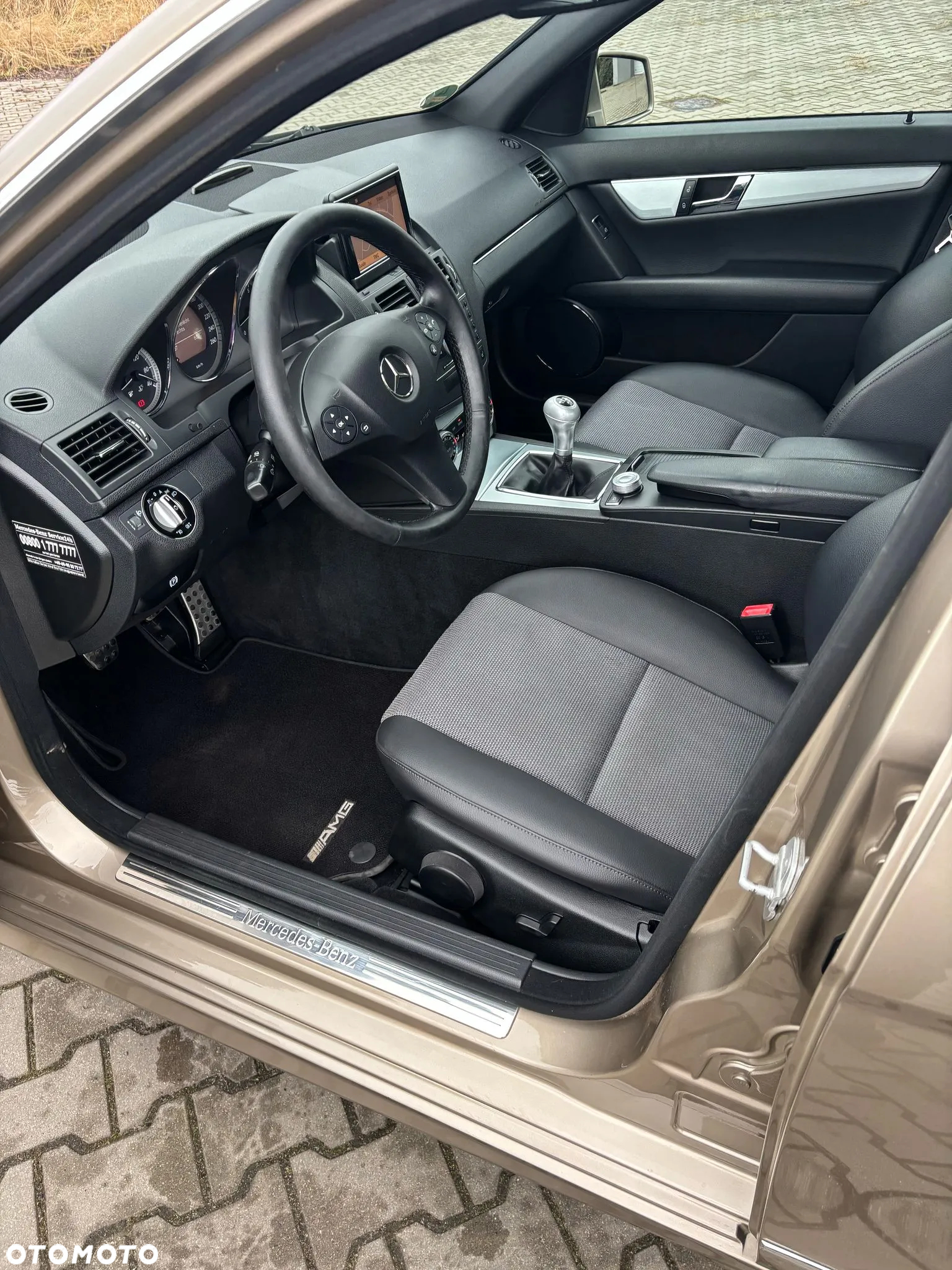 Mercedes-Benz Klasa C 180 Kompressor Avantgarde - 17